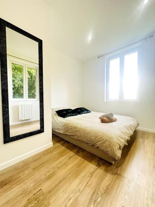 Jungle Appartement Avec Terrasse Laon Exterior foto
